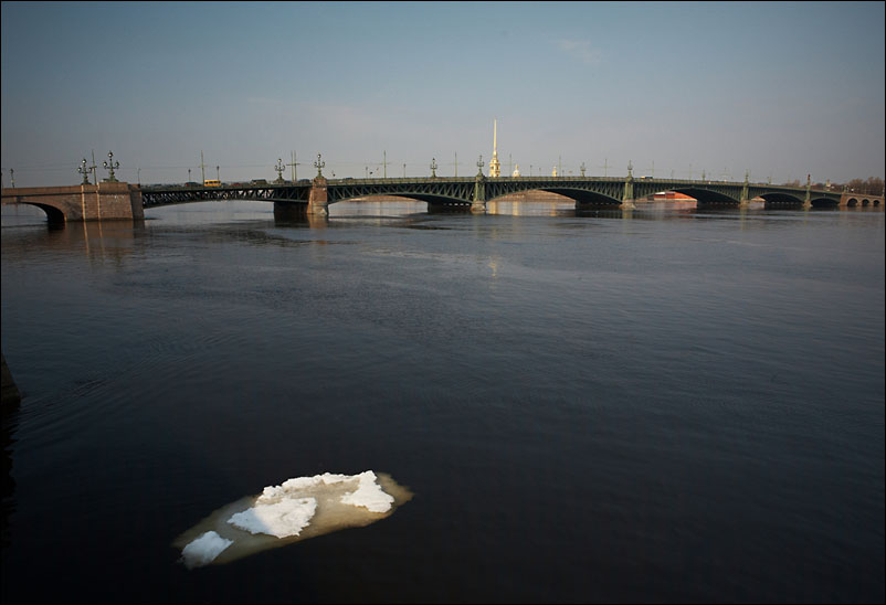 Санкт-Петербург. Апрель 2010 года