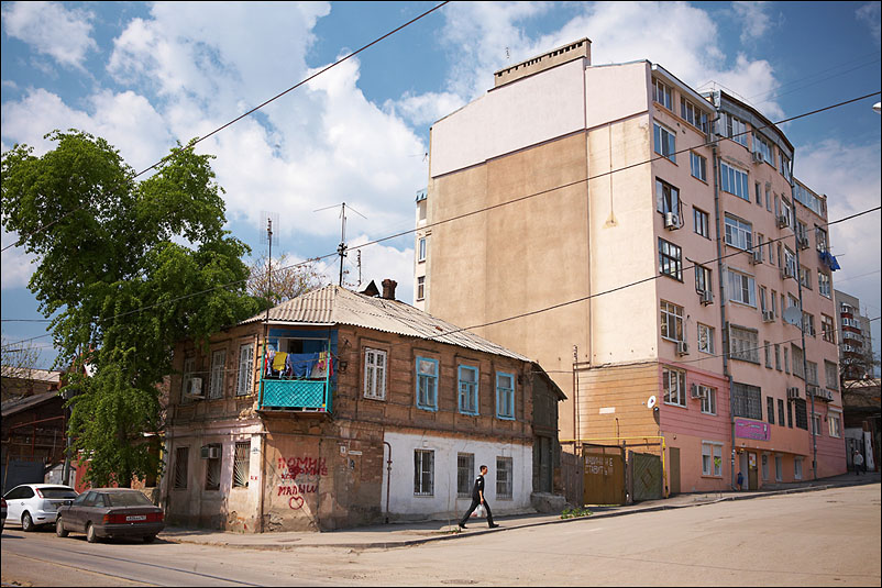 Ростов. Апрель 2010 года