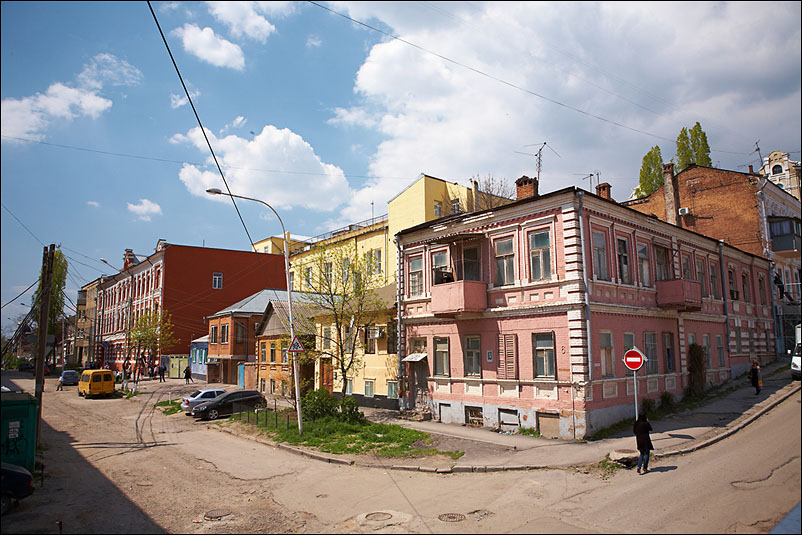 Ростов. Апрель 2010 года