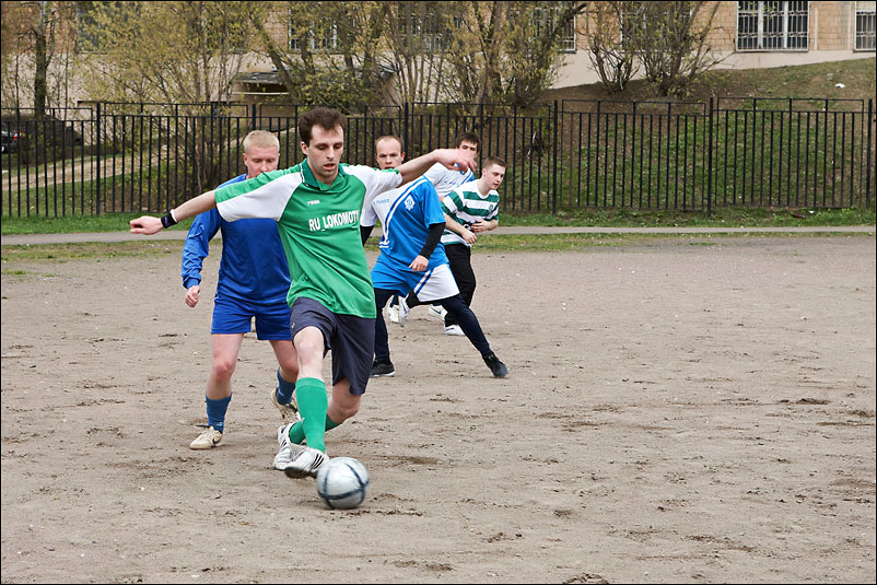 Чемпионат RU_Football. Апрель 2010 года