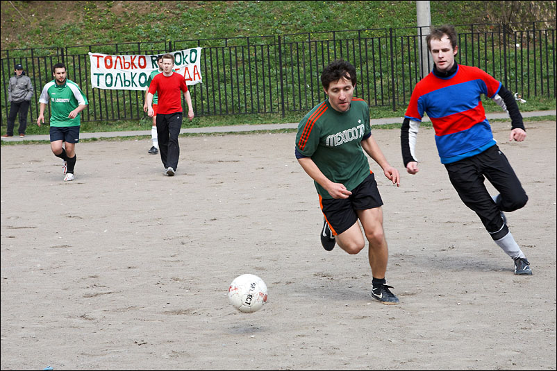 Чемпионат RU_Football. Апрель 2010 года