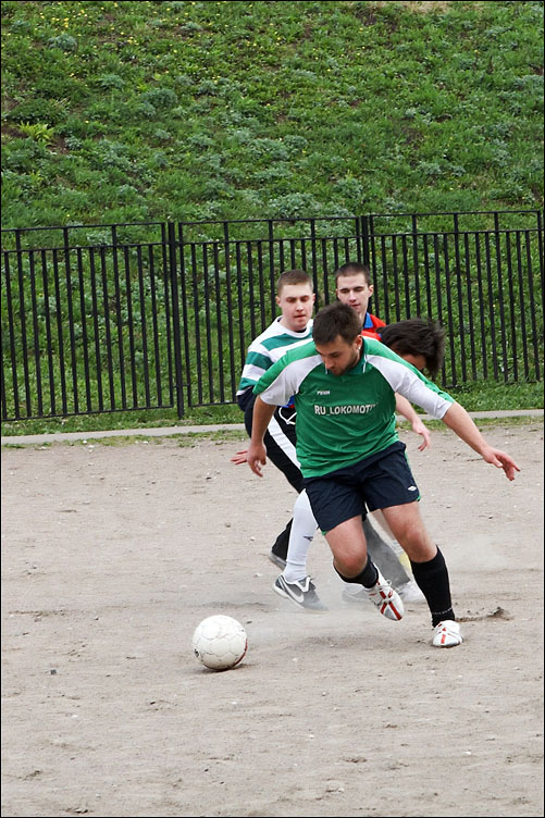 Чемпионат RU_Football. Апрель 2010 года