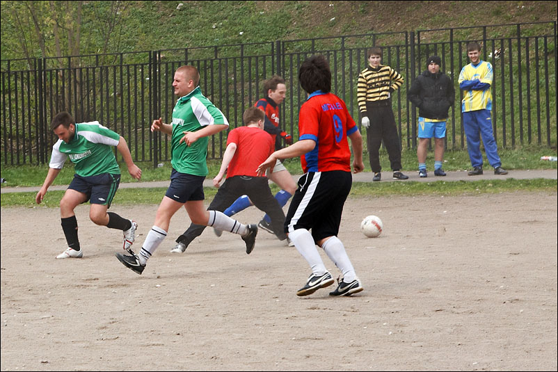 Чемпионат RU_Football. Апрель 2010 года